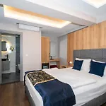 Martin Lejlighedshotel 3*
